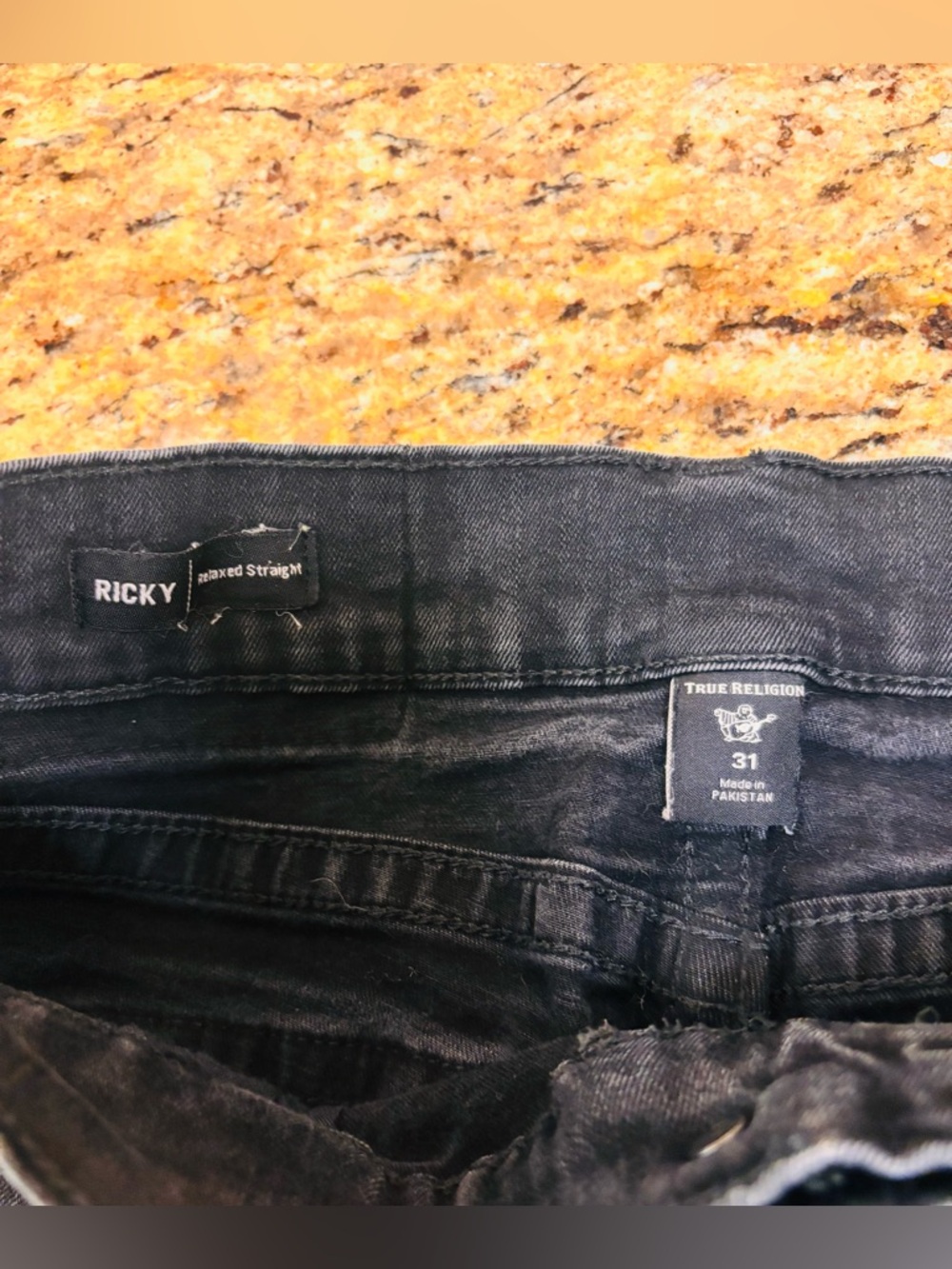 Men’s Size:31 True Religion Men's Black Denim Jeans- Ricky Relaxed Straight Leg - Picture 3 of 5